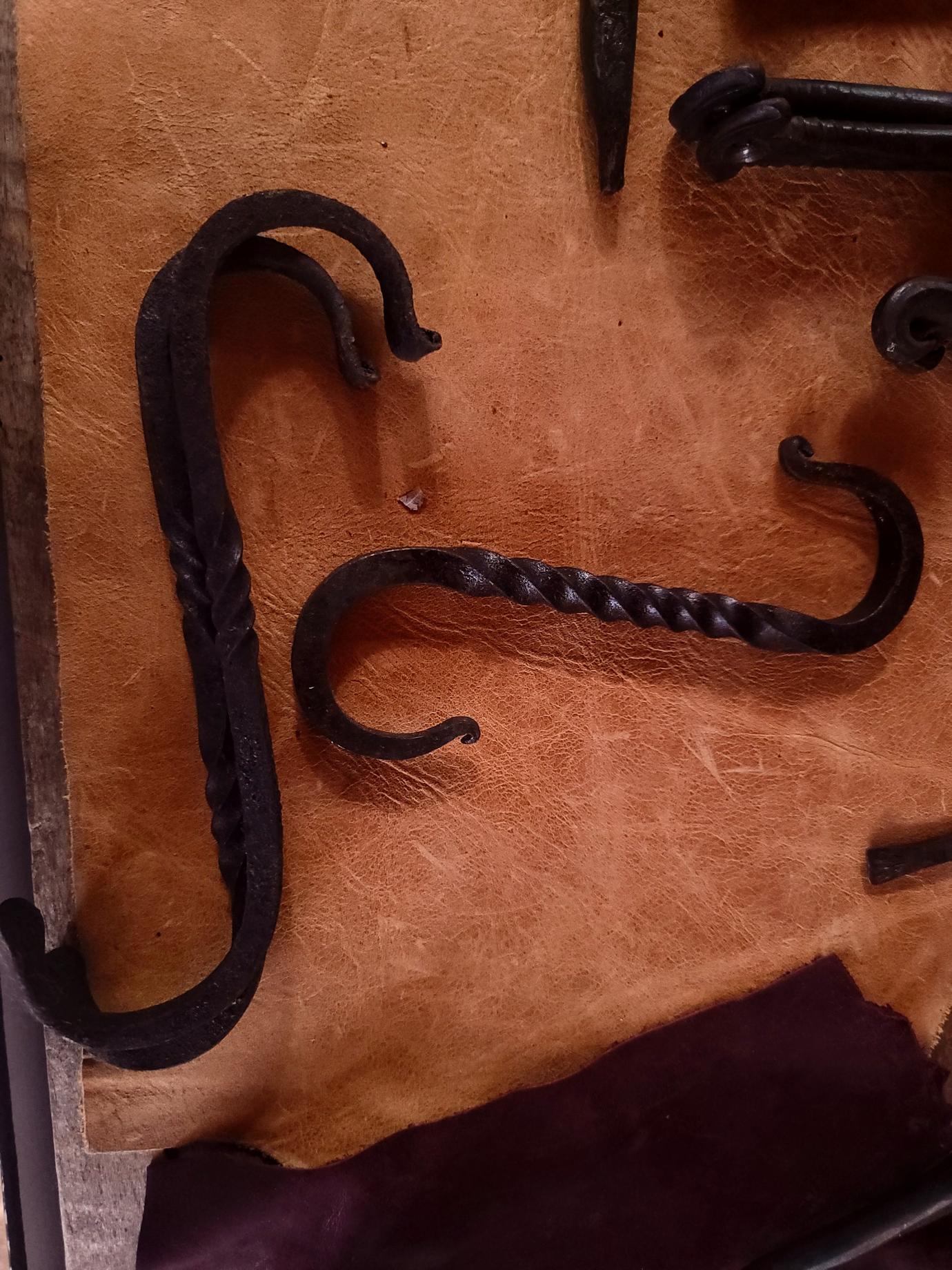 S Hook